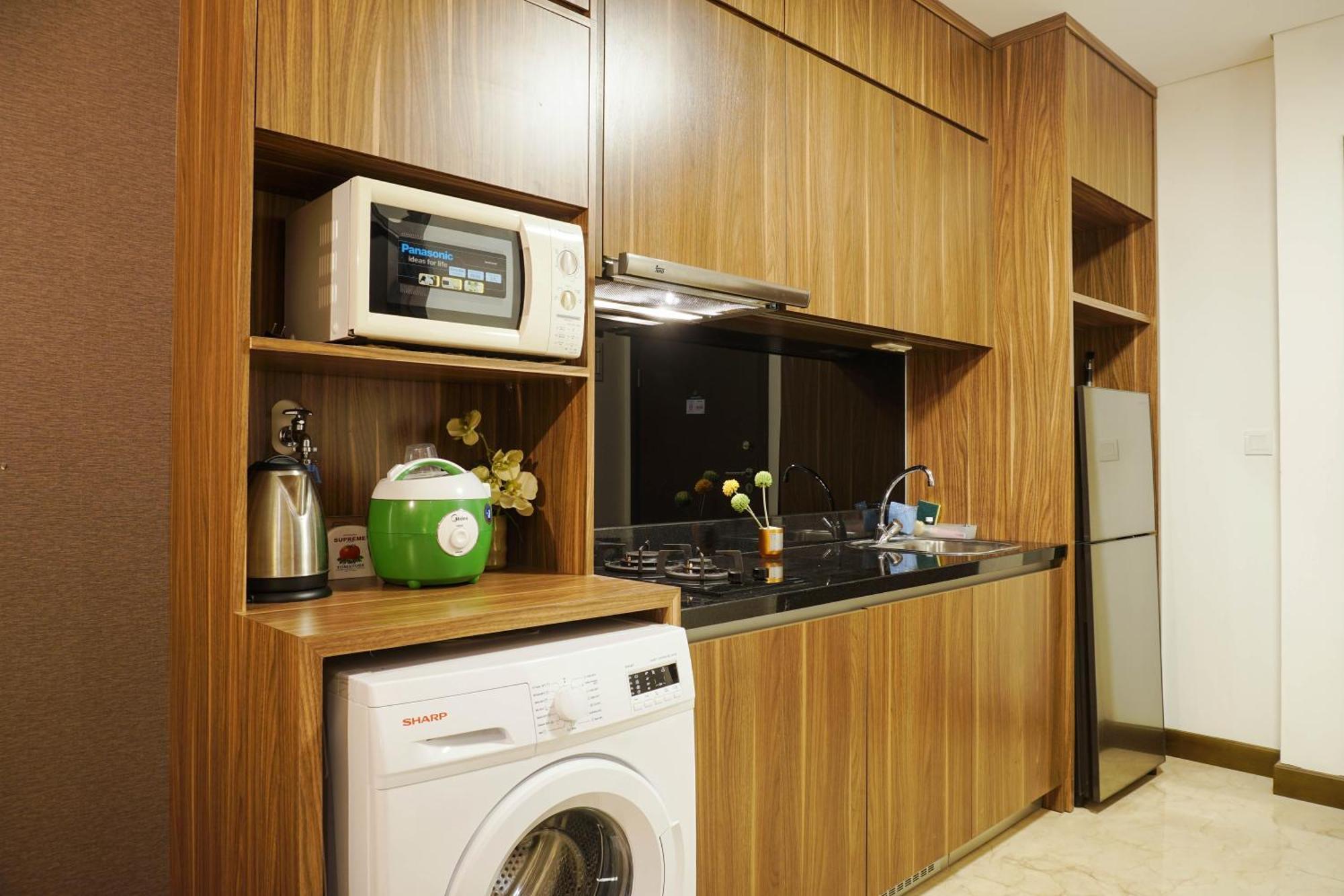 Luxurious 1Br At L'Avenue Apartment Near Sampoerna Universitas By Travelio Yakarta Exterior foto